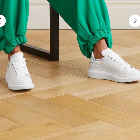 Alexander McQueen iridescent oversized sneakers - Picture 4 of 5